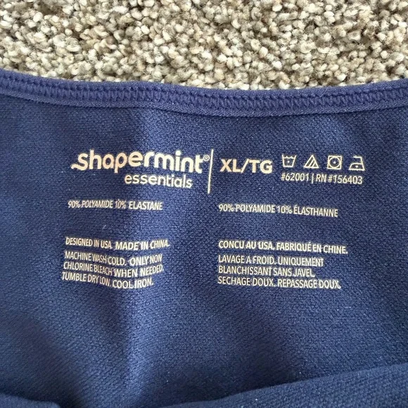 Set of 2 Shapermint Essentials All Day Camis - Navy and Black Compression Tanks - Picture 4 of 7